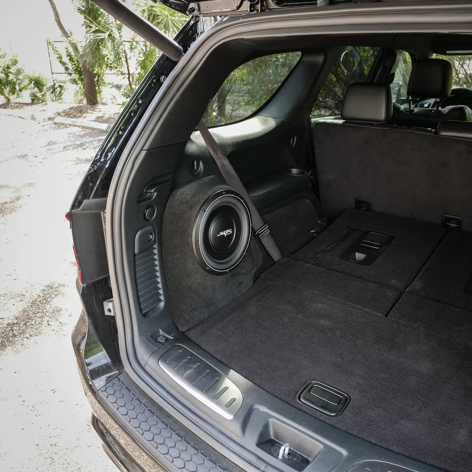 2011-2025 Dodge Durango Compatible Single 10" Sealed Subwoofer Enclosure #9