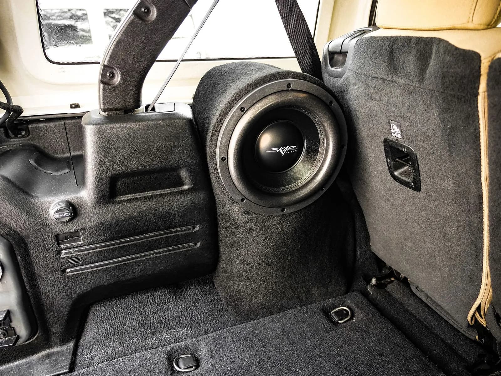 Featured Product Photo 10 for 2018-2025 Jeep Wrangler JL 4-Door Compatible Single 10" Sealed Subwoofer Enclosure (Driver Side)