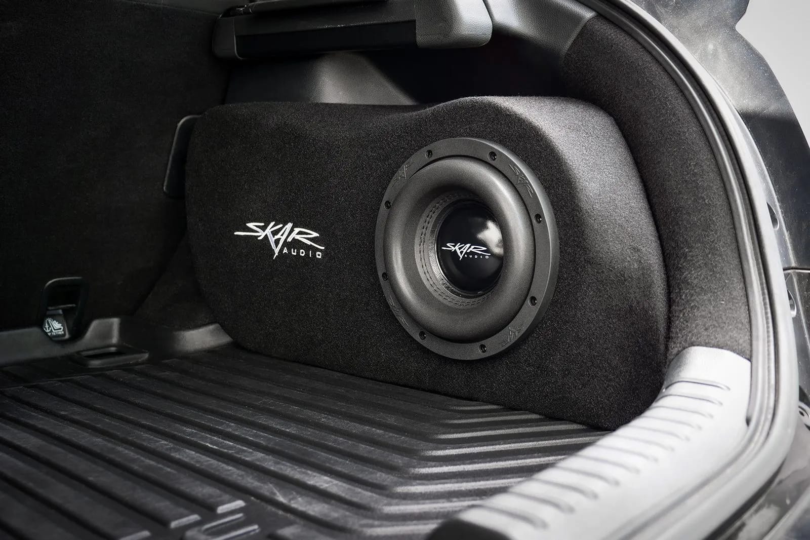 2017-2021 Honda Civic Hatchback Sport Compatible Single 8" Sealed Subwoofer Enclosure #11