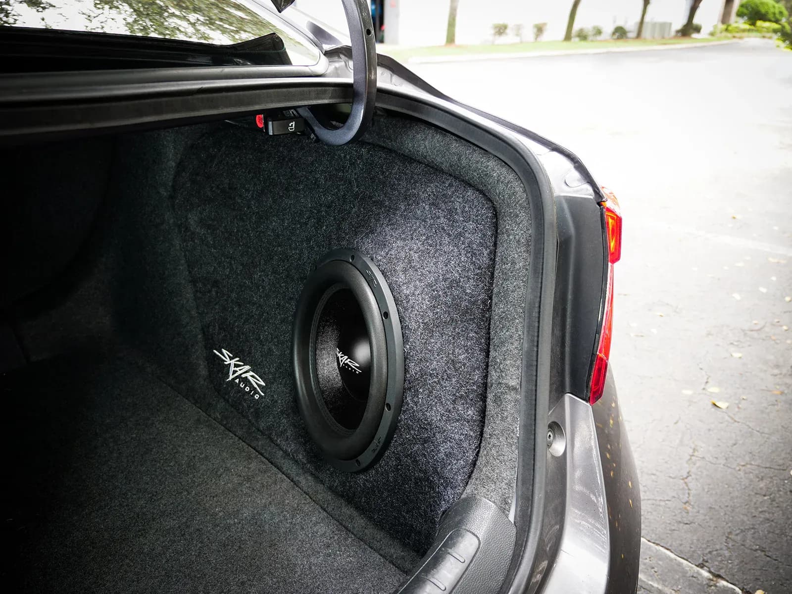 Featured Product Photo 10 for Single 12" 1,600W Max Power Loaded Subwoofer Enclosure Compatible with 2018-2022 Honda Accord Vehicles