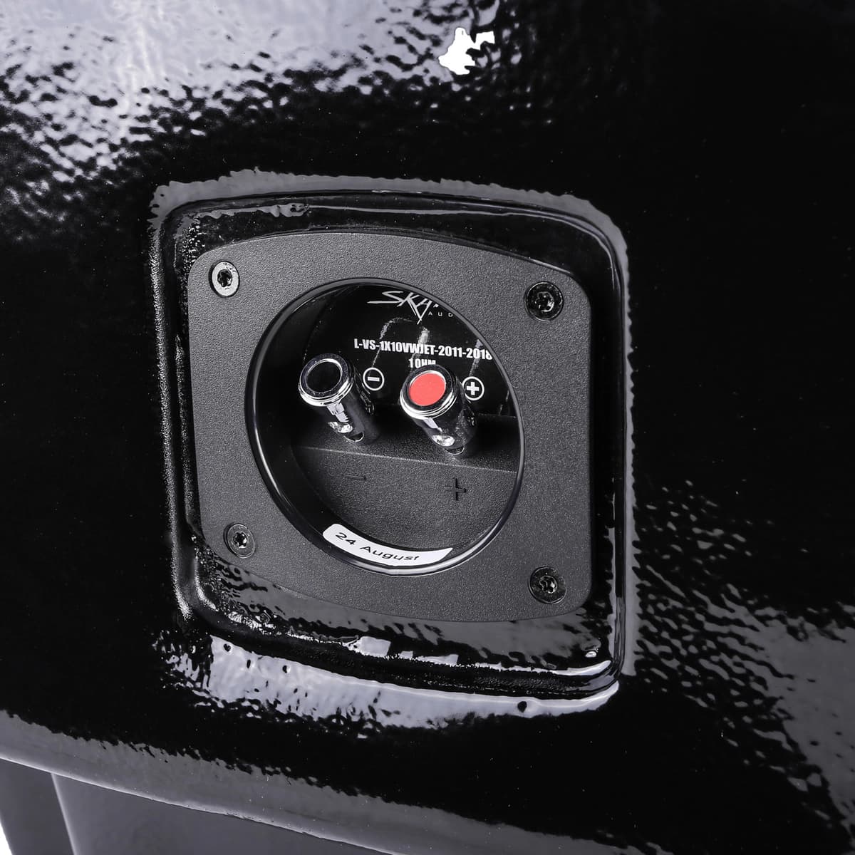 Featured Product Photo 6 for Single 10" 1,000W Max Power Loaded Subwoofer Enclosure Compatible with 2011-2018 Volkswagen Jetta Vehicles