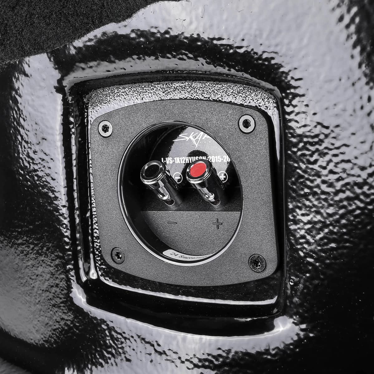 Featured Product Photo 6 for Single 12" 1,000W Max Power Loaded Subwoofer Enclosure Compatible with 2015-2019 Hyundai Sonata Vehicles