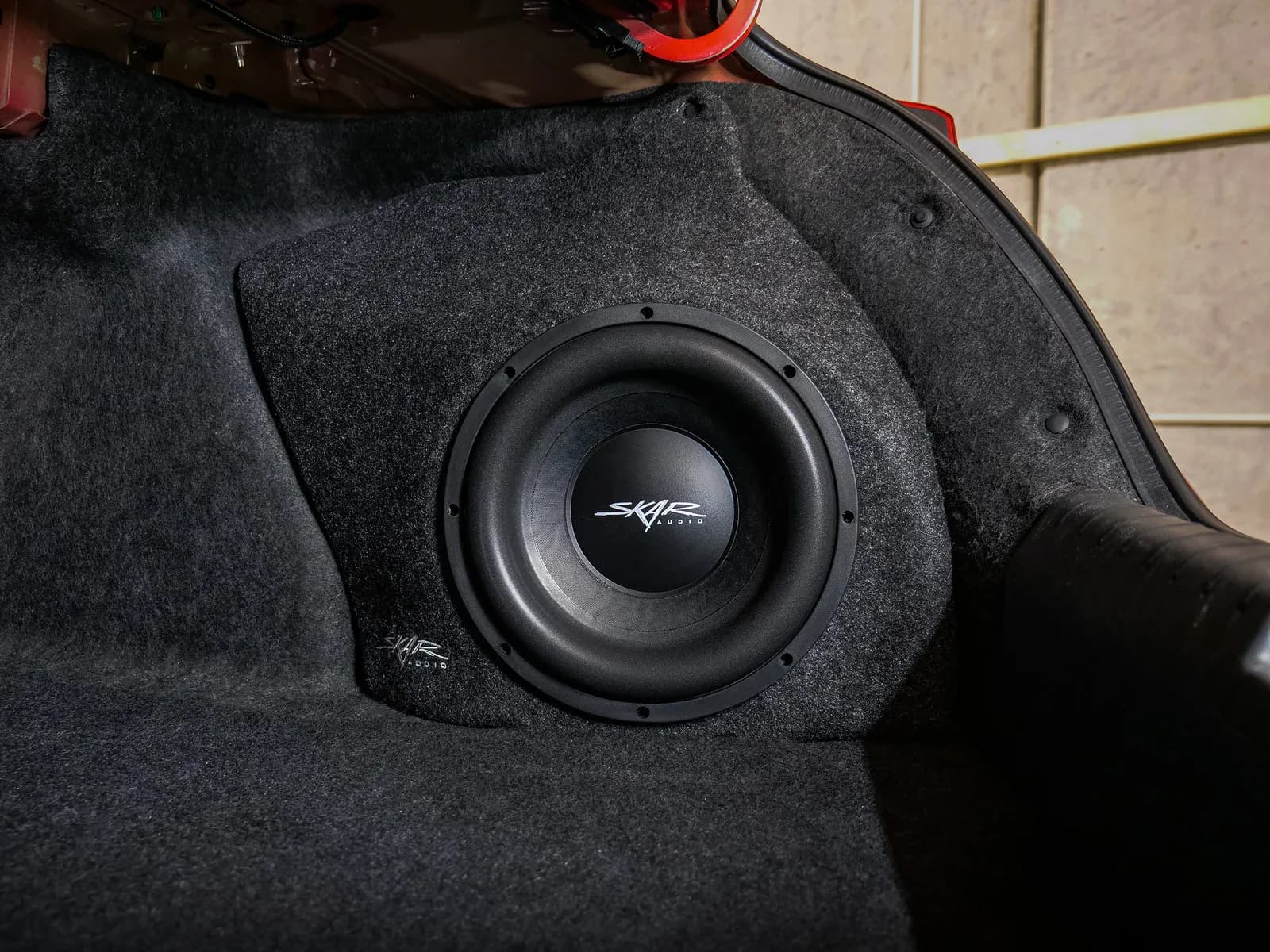 Skar Audio VS-1X10HONCIV-2016-2021-SDN enclosure installation example — view 3