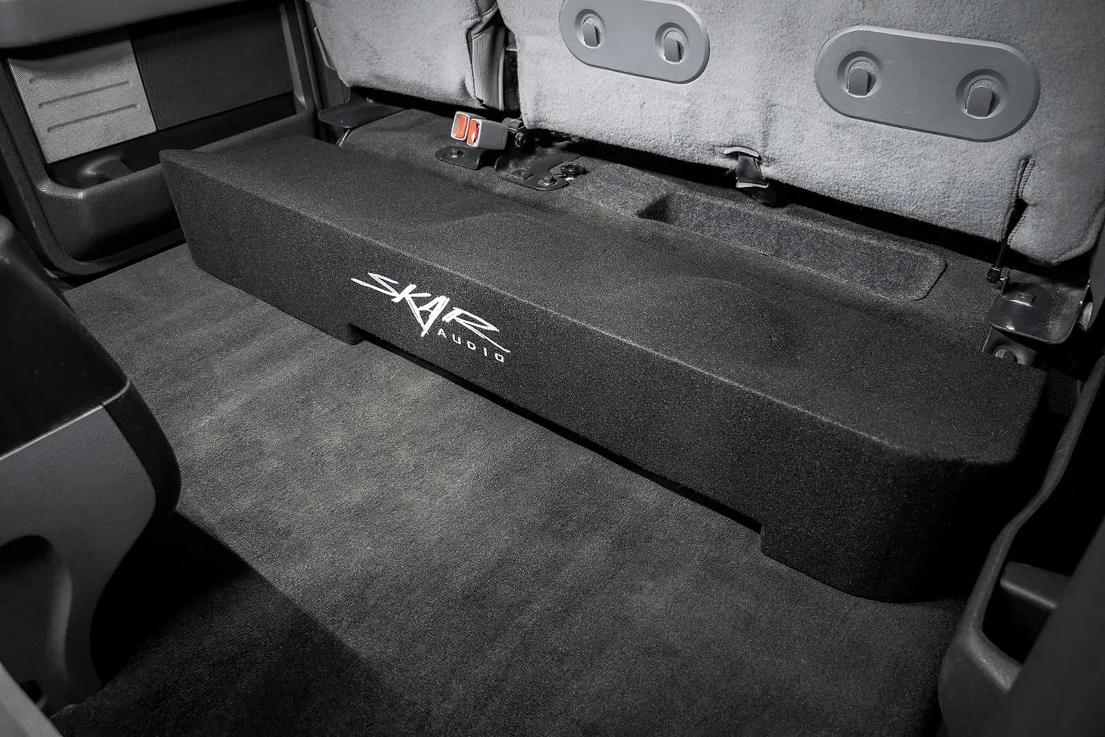 Skar Audio VS-2X12FORD-2009-2014-SUPERCREWCAB enclosure installation example — view 4