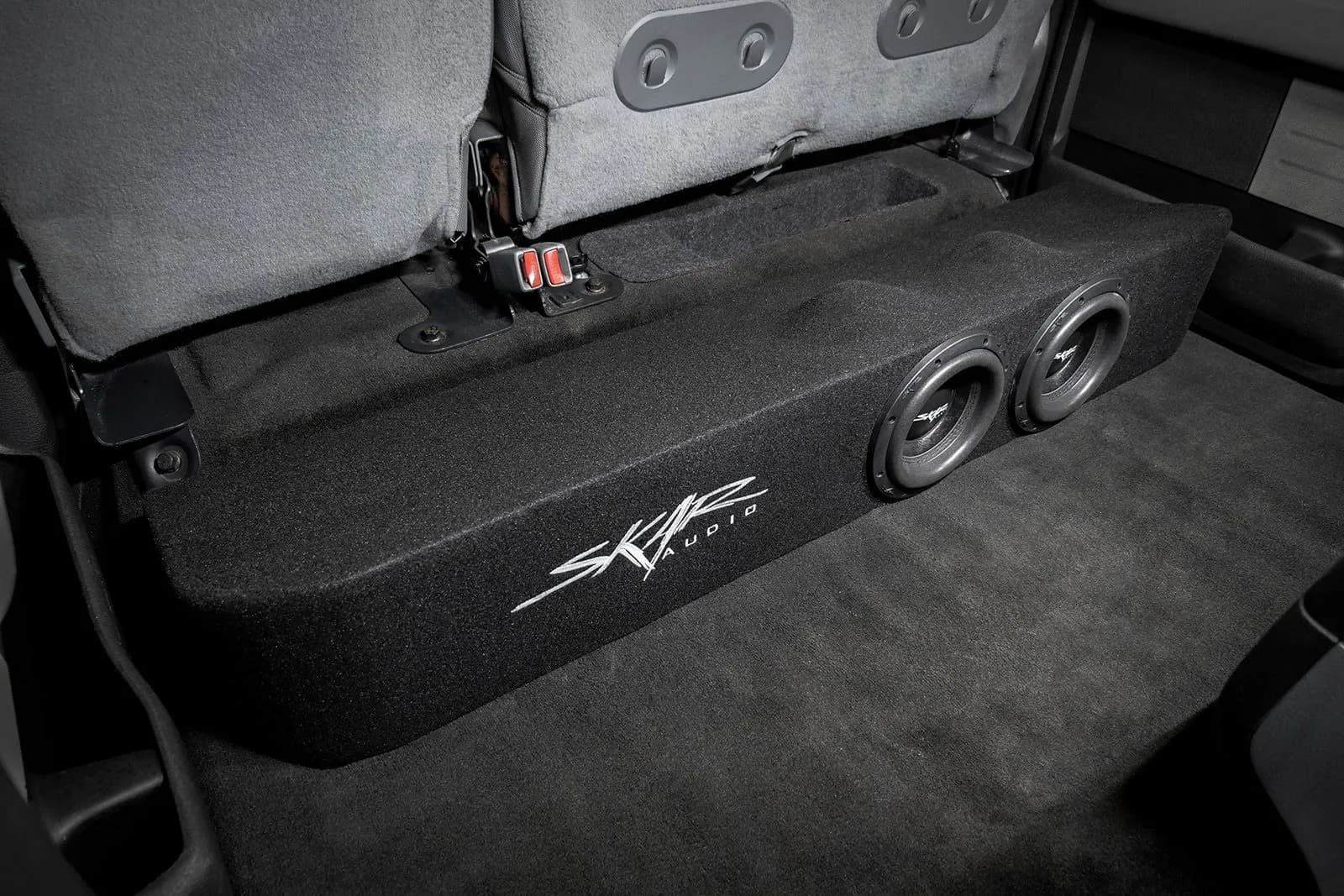 Skar Audio L-VD-VS-2X8FORD-2009-2014-SUPERCREWCAB-V enclosure installation example — view 3